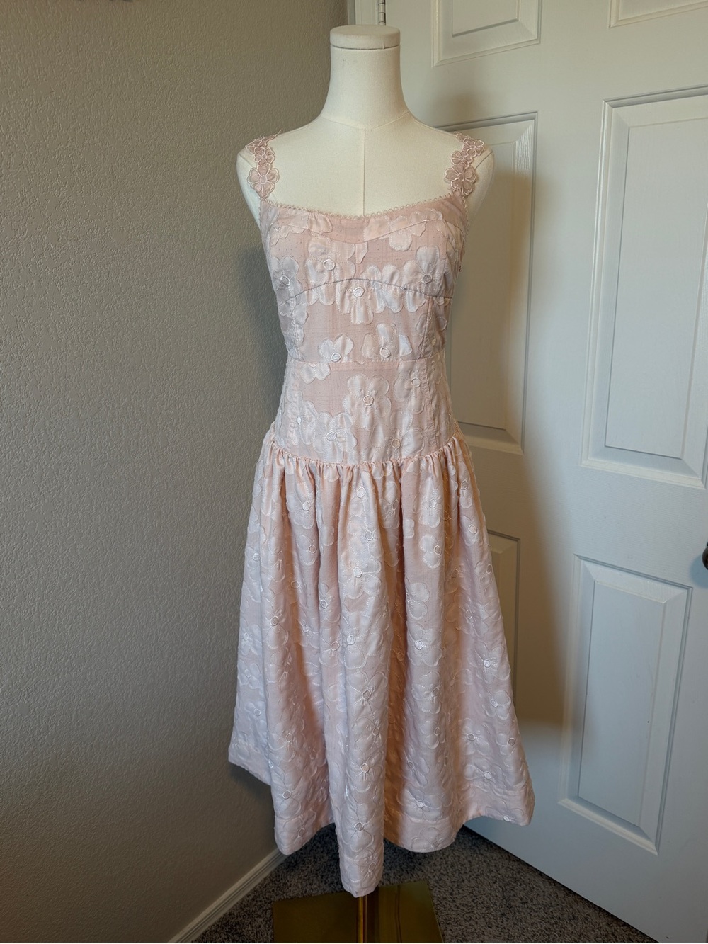 For Love & Lemons Pale Pink Floral Midi Dress - Picture 2 of 6